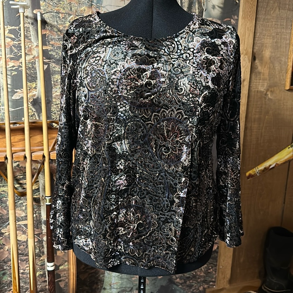 Never worn Tribal Top